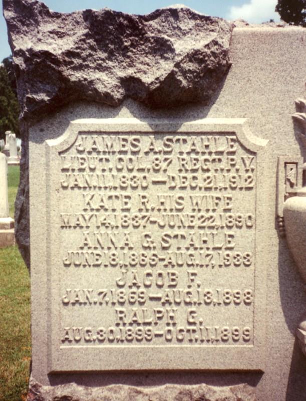 Stahl-James-Alanza-Monument-1